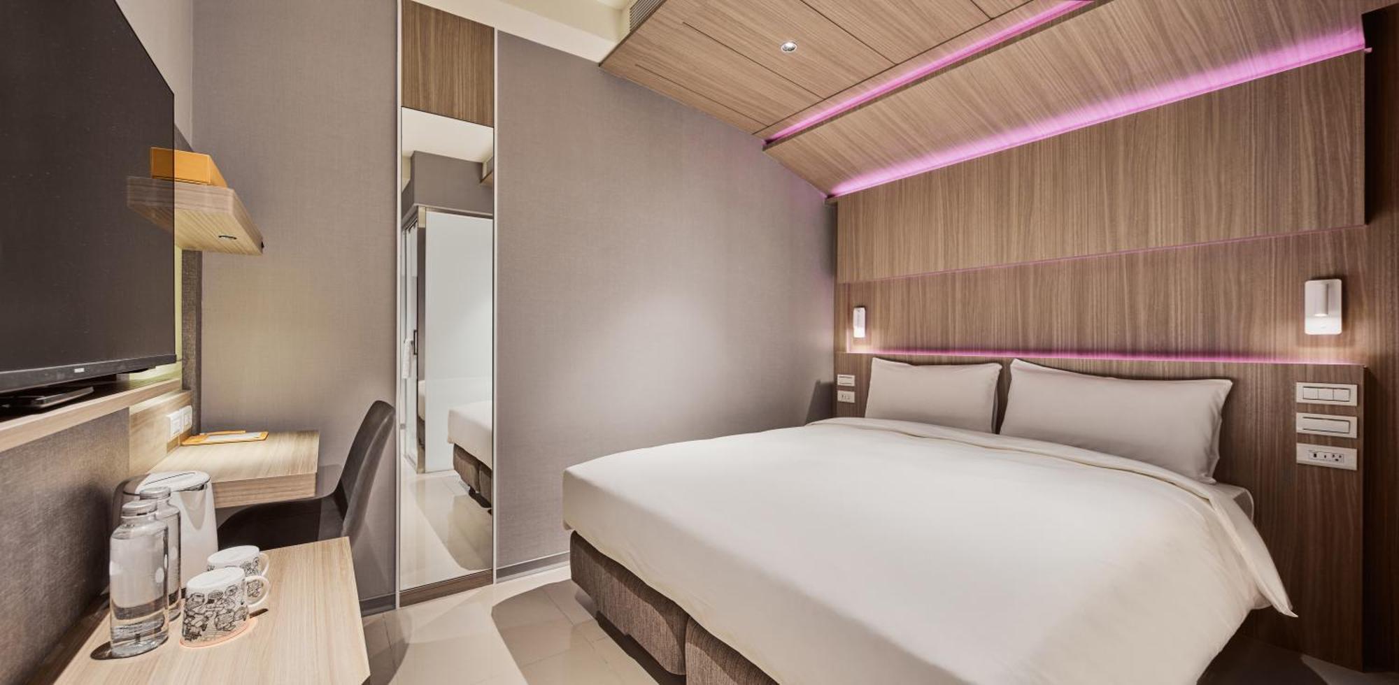 Orange Hotel -Hanzhong, Тайбэй Экстерьер фото